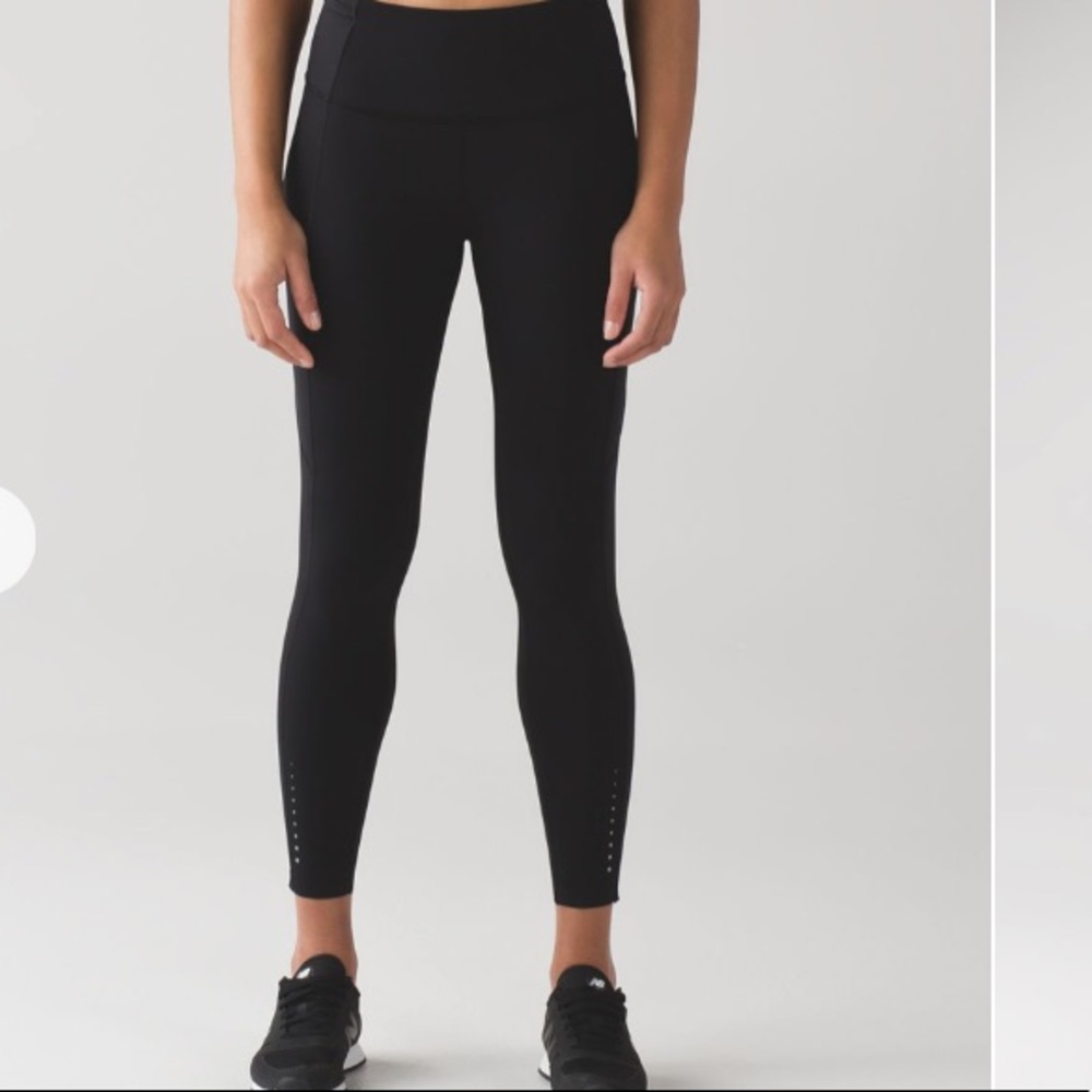 Lululemon leggings.